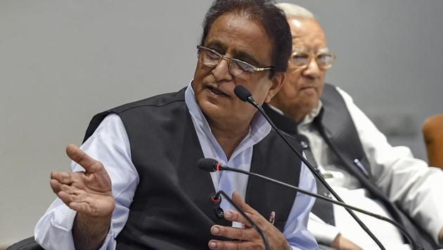 Azam Khan booked for 'khaki underpant' comment against Jaya Prada, says 'I  didn't do it' | Latest News India - Hindustan Times