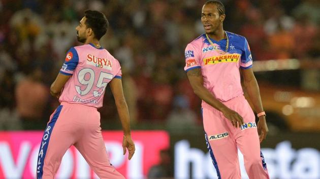Rajasthan Royals bowler Jofra Archer (R) celebrates with his teammate Dhawal Kulkarni (L). (AFP) Rajasthan Royals bowler Jofra Archer (R) celebrates with his teammate Dhawal Kulkarni (L). (AFP)
