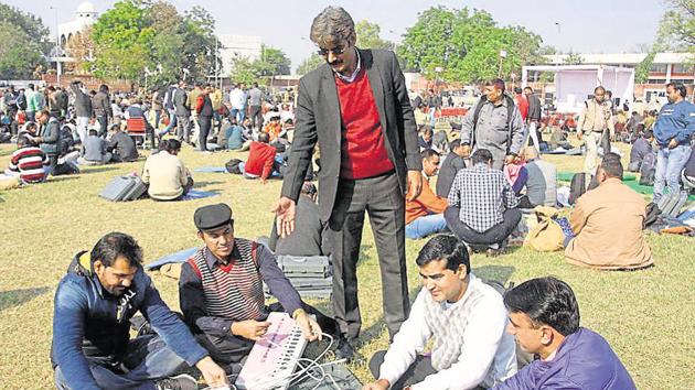 Army spokesman Colonel Rajesh Kalia could not be reached for a comment despite repeated attempts to call him on his mobile phone.(Manoj Dhaka/HindustanTimes) Army spokesman Colonel Rajesh Kalia could not be reached for a comment despite repeated attempts to call him on his mobile phone.(Manoj Dhaka/HindustanTimes)