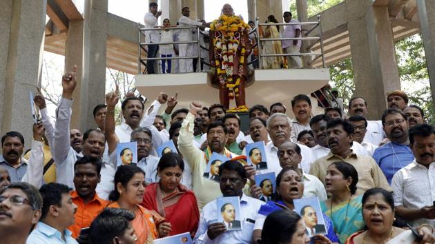 On the 128th birth anniversary of Babasaheb Ambedkar on Sunday, political parties left no stone unturned to interact with voters in the city. (RAHUL RAUT/HT PHOTO)