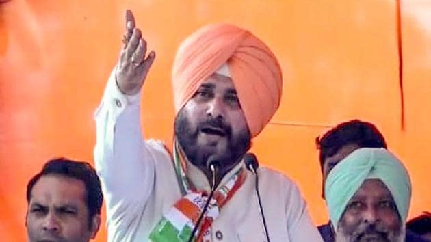 Congress leader and Punjab cabinet minister Navjot Singh Sidhu addresses an election rally for Lok Sabha polls, in Katihar, Tuesday. (PTI) Congress leader and Punjab cabinet minister Navjot Singh Sidhu addresses an election rally for Lok Sabha polls, in Katihar, Tuesday. (PTI)