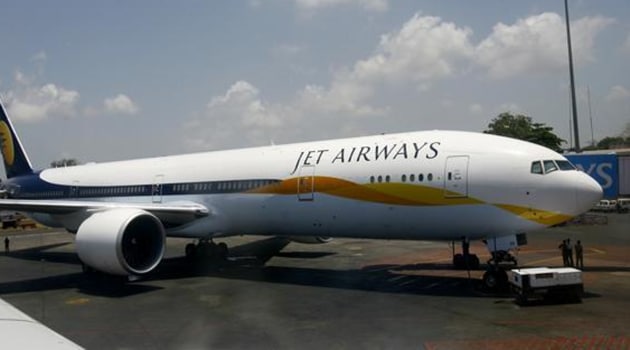 On Tuesday, civil aviation minister Suresh Prabhu called for a review of issues related to struggling Jet Airways, including rising fares on other airlines and flight cancellations.(AFP File)