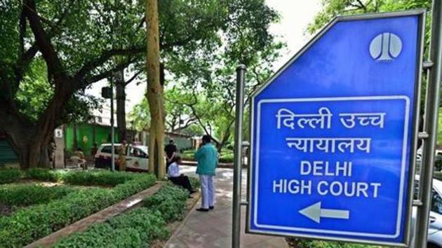 A bench of Chief Justice Rajendra Menon and Justice A J Bhambhani issued notices to the Delhi government and the registrar general of the high court, seeking their stand on the plea.(Mint)