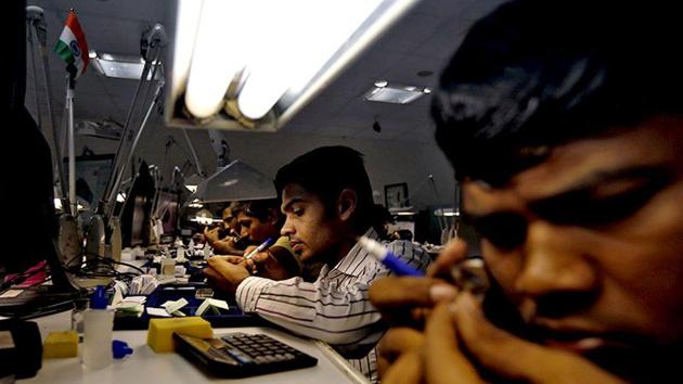 Employment opportunities declined and five million men lost their jobs between 2016 and 2018, according to a report released by the city-based Azim Premji University.(Reuters/File) Employment opportunities declined and five million men lost their jobs between 2016 and 2018, according to a report released by the city-based Azim Premji University.(Reuters/File)