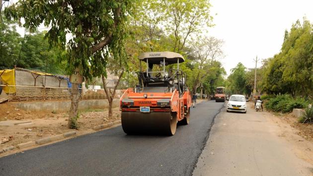 MCG chief engineer ND Vashisht said that the survey was completed last week and the civic body is prioritising fixing deficiencies in the colonies before starting the remaining maintenance-related services in full capacity.(HT Photo)