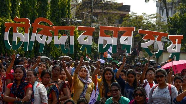 A Trinamool Congress (TMC) election rally in Siliguri on April 13, 2019. Two Bangladeshi actors have been asked to leave India for attending poll rallies of the party.(AFP)