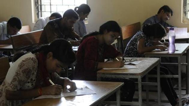 TS Inter Results 2019: Telangana Board 1st, 2nd year result 2019: The Telangana State Board of Intermediate Education (TSBIE) declared that TSBIE results today, on April 18.(HT file)