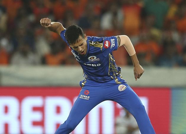Rahul Chahar turned the match in Mumbai’s favour with figures of 3/19. (AP)