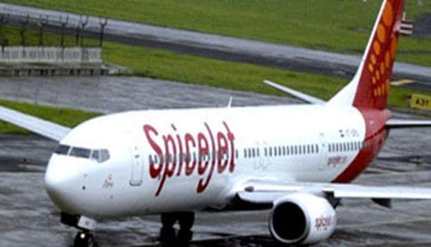 Spicejet Hires 500 Jet Airways Employees Including 100 Pilots Latest News India Hindustan Times