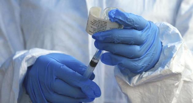 Indian-origin neurologist in US charged with healthcare fraud (AP) Indian-origin neurologist in US charged with healthcare fraud (AP)