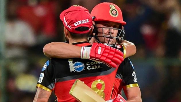 Virat Kohli and AB de Villiers. (PTI) Virat Kohli and AB de Villiers. (PTI)