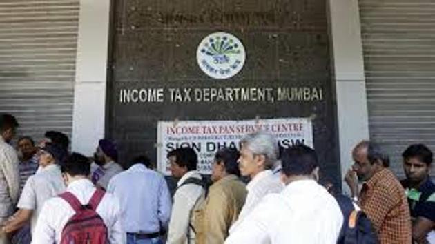 The hotline was launched by the investigation wing of the I-T department on March 18 to keep a check on the movement of illegal funds, meant to mobilise voters in the election season. (HT File/Representational Image) The hotline was launched by the investigation wing of the I-T department on March 18 to keep a check on the movement of illegal funds, meant to mobilise voters in the election season. (HT File/Representational Image)