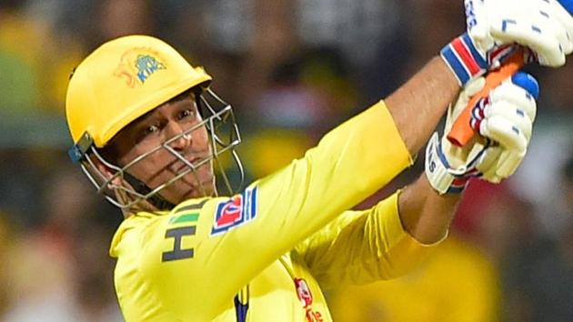 MS Dhoni plays a shot against RCB.(PTI) MS Dhoni plays a shot against RCB.(PTI)