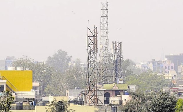 MCG commissioner Yashpal Yadav said the municipal agency is trying to regularise all mobile towers in the city.(HT Photo)