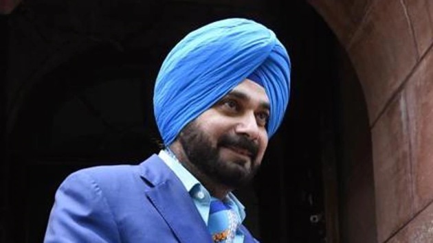 “The Commission...strongly condemns the impugned statements made by him during election campaign held at Barsoi and Barari of Katihar District,” the order rapping Sidhu reads.(HT Photo) “The Commission...strongly condemns the impugned statements made by him during election campaign held at Barsoi and Barari of Katihar District,” the order rapping Sidhu reads.(HT Photo)