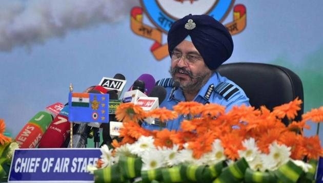 Air Chief Marshal BS Dhanoa addresses a press conference at Sulur Air Force Station, in Coimbatore, March 4, 2019. In the recent India-Pakistan crisis, two major claims of the Indian Air Force (IAF) have been called into question(PTI)