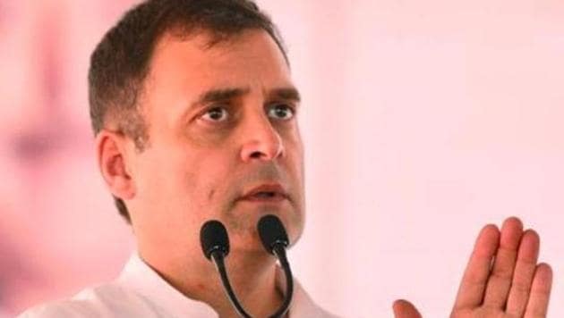 The Supreme Court issued notice to Rahul Gandhi on his Rafale comment .(HT File Photo)