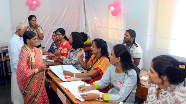 A pink polling booth was set up at Eon Gyanankur English school, Kharadi. The pink polling booths have only female staff, including presiding officers, polling officers, micro observers and security personnel. The booth had a distinctive pink decor. (HT PHOTO) 