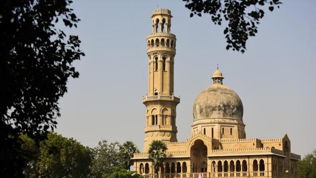 Allahabad University (AU) has expelled five students, including four accused in the murder of former AU student Rohit Shukla, who was shot dead at PC Banerjee hostel on April 15. A notice has been sent to all the five students, giving them a deadline of 15 days to be present in the proctor’s office and submit a written explanation, failing which the college will cancel their graduation degrees. (Amal KS / HT File) 
