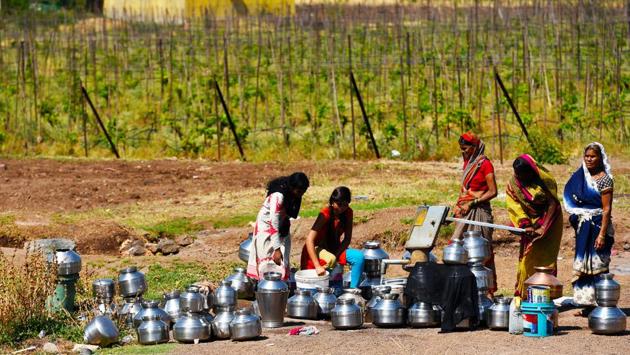 Dindori, which had a gram panchayat until 2016, was converted to a municipality later and Ghanichamata falls within the purview of the newly-formed civic body. Baba Saheb Gadhve, the tehsildar of Dindori says, it is possible to provide drinking water to the area. “We have to get this checked. An alternate connection for water supply can be made,” he said. (Pramod Thakur / HT Photo)