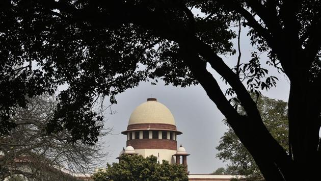 A three-judge bench of the Supreme Court hearing claims about a conspiracy to frame Chief Justice Ranjan Gogoi delivered a sharp warning to people attempting to use money or political power to manipulate the judicial system. ‘Don’t play with fire… We want to send a message to people of the country, the rich and powerful that they cannot control or run this court,” Justice Arun Mishra said. (Biplov Bhuyan / HT File) A three-judge bench of the Supreme Court hearing claims about a conspiracy to frame Chief Justice Ranjan Gogoi delivered a sharp warning to people attempting to use money or political power to manipulate the judicial system. ‘Don’t play with fire… We want to send a message to people of the country, the rich and powerful that they cannot control or run this court,” Justice Arun Mishra said. (Biplov Bhuyan / HT File)