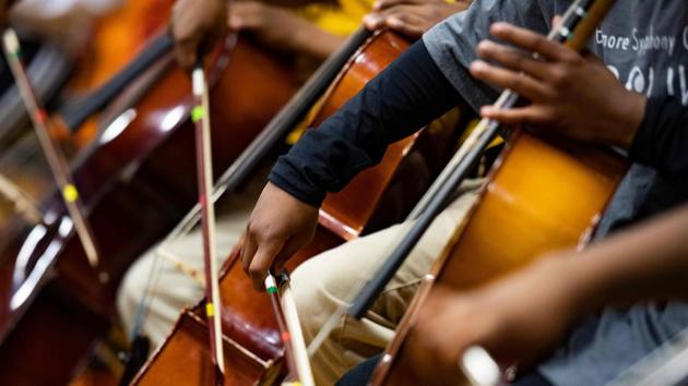 “Charm City” is now one of the most violent in the United States, with an average of more than 300 murders a year. Nearly a quarter of its 620,000 residents live below the poverty line. In recent years, urban renewal projects have sought to break the spiral of gloom, but in some neighbourhoods, only a few blocks separate condemned buildings from hip hotspots. (Jim Watson / AFP) “Charm City” is now one of the most violent in the United States, with an average of more than 300 murders a year. Nearly a quarter of its 620,000 residents live below the poverty line. In recent years, urban renewal projects have sought to break the spiral of gloom, but in some neighbourhoods, only a few blocks separate condemned buildings from hip hotspots. (Jim Watson / AFP)