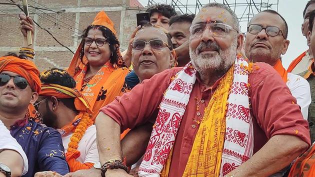 Union minister and BJP candidate Giriraj Singh during a road show after filing his nomination papers for Lok Sabha polls, in Begusarai, Saturday, April 6, 2019.(PTI)