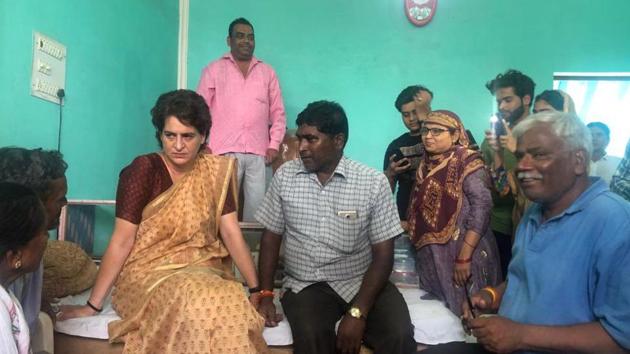 AICC General Secretary Priyanka Gandhi Vadra interacts with people during her visit at Deeh market in Amethi on Tuesday, April 23, 2019. (ANI) AICC General Secretary Priyanka Gandhi Vadra interacts with people during her visit at Deeh market in Amethi on Tuesday, April 23, 2019. (ANI)