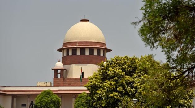 The Supreme Court, on Thursday, sought a report from its registry as to how the Delhi-Noida Direct (DND) toll flyway matter, which involves “hundreds of crores of rupees”, gets listed for hearing contrary to the court’s order to be listed in last week.(Amal KS/HT PHOTO)