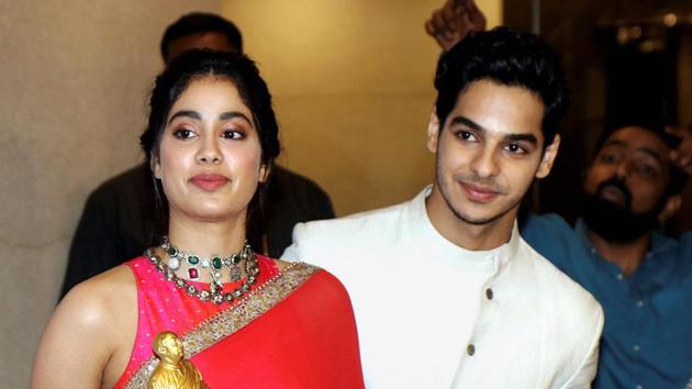 Janhvi Kapoor and Ishaan Khatter attend the Dadasaheb Phalke Excellence Awards 2019, in Mumbai, Saturday, April 20.(PTI)