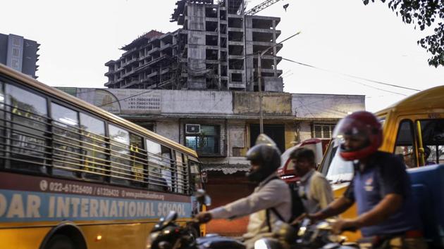 An analysis of about 11,000 home builders by research firm Liases Foras in February showed that developers on average have to repay twice as much in debt each year as the income they generate that can be used to service it. This comes as property prices in India’s biggest cities are flagging -- home values in Mumbai sank 11% last year following a 5% decline in 2017. (Dhiraj Singh / Bloomberg)
