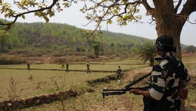 2 Policemen Killed 1 Civilian Injured In Naxal Attack In Chhattisgarh Hindustan Times
