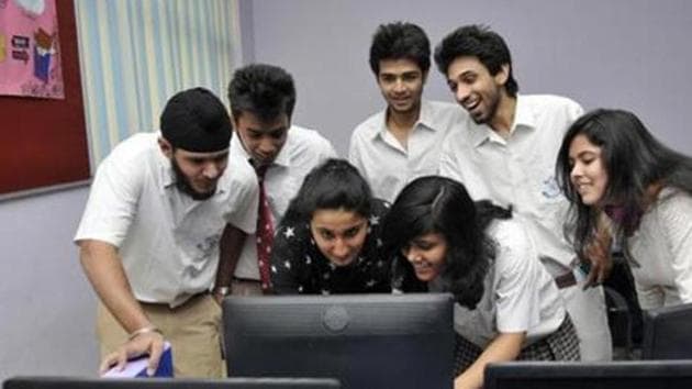 UP Board 10th Result 2019 LIVE Updates: Results declared(HT)