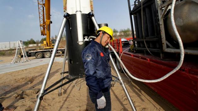 The 1.5-tonne rocket hovered 40 metres above the ground before descending back to its concrete launch pad after 30 seconds, to the relief of 26-year-old chief executive Hu Zhenyu and his engineers. LinkSpace, one of China’s 15-plus private rocket manufacturers, sees these short hops as the first steps towards a new business model: sending tiny, inexpensive satellites into orbit at affordable prices. (Jason Lee / REUTERS)
