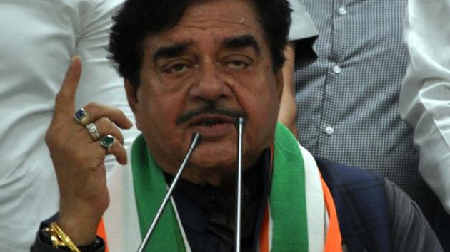 Facing flak from the BJP for his remark, Shatrughan Sinha asserted that he saw nothing to be apologetic about the slip of tongue.(ANI Photo) Facing flak from the BJP for his remark, Shatrughan Sinha asserted that he saw nothing to be apologetic about the slip of tongue.(ANI Photo)