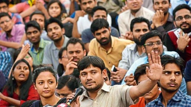 Among those from the Bollywood to have come to campaign for Kanhaiya were actresses Swara Bhaskar and Shabana Azmi, her husband Javed Akhtar, and director and producer Prakash Raj(HT Photo)