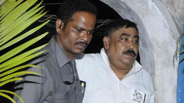 The district’s two Lok Sabha constituencies, Bolpur and Birbhum, will go to polls on Monday. The district is known for political killings and violence and Mondal has been accused of instigating these on several occasions. (HT PHOTO) The district’s two Lok Sabha constituencies, Bolpur and Birbhum, will go to polls on Monday. The district is known for political killings and violence and Mondal has been accused of instigating these on several occasions. (HT PHOTO)