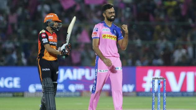 Rajasthan Royals' bowler Jaydev Unadkat, right, celebrates the wicket of Sunrisers Hyderabad batsman Shakib Al Hasan during the VIVO IPL T20 cricket match in Jaipur, India, Monday, April 27, 2019 (AP) Rajasthan Royals' bowler Jaydev Unadkat, right, celebrates the wicket of Sunrisers Hyderabad batsman Shakib Al Hasan during the VIVO IPL T20 cricket match in Jaipur, India, Monday, April 27, 2019 (AP)