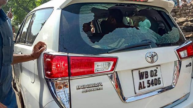 BJP candidate Babul Supriyo's SUV that was allegedly attacked by the TMC supporters while he was heading to visit a polling station, during 4th phase of Lok Sabha polls, in Asansol, Monday,(PTI)