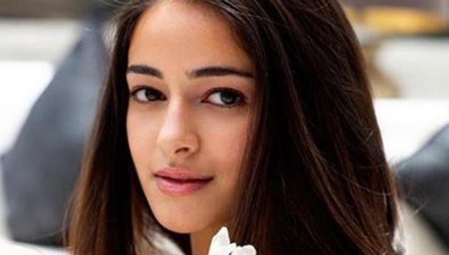 Ananya Panday routinely posts pictures of herself on Instagram.(Instagram)