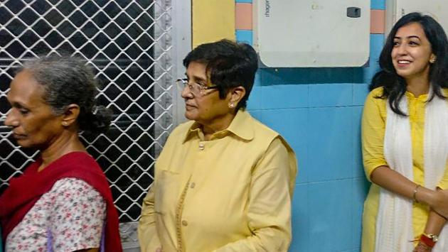 The Madras High Court said Puducherry Lt Governor Kiran Bedi cannot interfere with the daily functioning of the government. Bedi has been engaged in a feud with Puducherry CM V Narayanasamy since she assumed office in May 2016. The high court’s order came on a writ petition filed by Puducherry Congress MLA Lakshminarayanan in 2017 questioning the LG’s powers. (PTI File) The Madras High Court said Puducherry Lt Governor Kiran Bedi cannot interfere with the daily functioning of the government. Bedi has been engaged in a feud with Puducherry CM V Narayanasamy since she assumed office in May 2016. The high court’s order came on a writ petition filed by Puducherry Congress MLA Lakshminarayanan in 2017 questioning the LG’s powers. (PTI File)