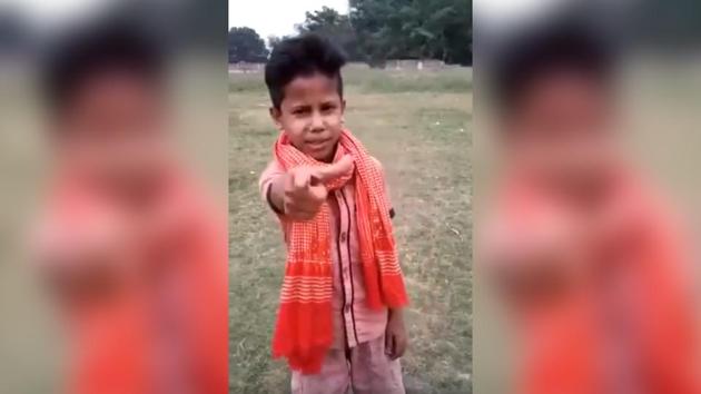 The user, who posted the video, also sought tweeple’s help to identify the boy. (Twitter/@squintneon) The user, who posted the video, also sought tweeple’s help to identify the boy. (Twitter/@squintneon)
