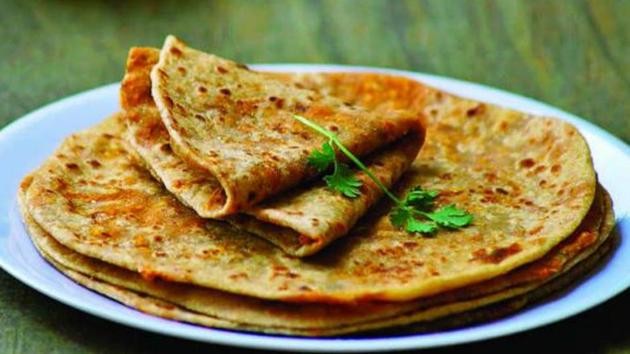 Pakistanis panned PIA’ sausage-beans advertisement and instead demanded anda-paratha and halwa-puri .(File photo)