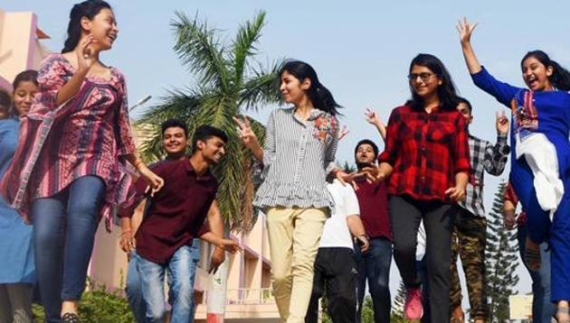 Students celebrate after the declaration of Central Board of Secondary Education (CBSE) Class 12th results on May 02, 2019 at School campus in Patna, India. (Parwaz Khan /HT PHOTO) Students celebrate after the declaration of Central Board of Secondary Education (CBSE) Class 12th results on May 02, 2019 at School campus in Patna, India. (Parwaz Khan /HT PHOTO)