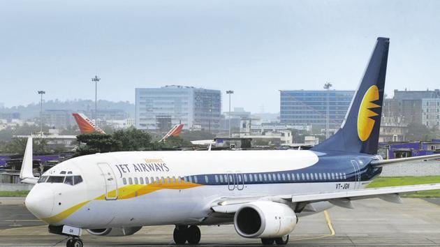 As Jet Airways withdraws from its prized slots and premium routes, one of the airlines working overtime to fill those is Vistara(ABHIJIT BHATLEKAR/MINT)