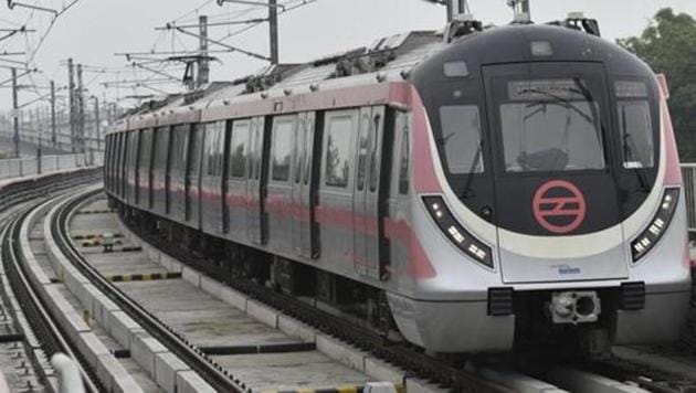 Delhi metro pink line(Sanchit Khanna/HT PHOTO)