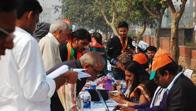 The top 3 panels of the figure plot the probability of BJP winning, i.e., its strike rate, against the turnout change in at the constituency level in 1999, 2004, and 2014 using a statistical method known as binary logistic regression. (Peeyush Khandelwal / HT photo)