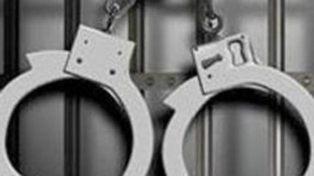 Sharpshooter of Anil Dujana gang held in Vellore, Tamil Nadu (HT File) Sharpshooter of Anil Dujana gang held in Vellore, Tamil Nadu (HT File)