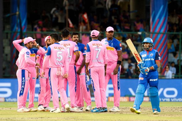 Rajasthan Royals cricketers celebrate the dismissal of Delhi Capitals cricketer Prithvi Shaw (R) during the 2019 Indian Premier League (IPL) Twenty20 cricket match between Delhi Capitals and Rajasthan Royals at the Feroz Shah Kotla stadium in New Delhi. (AFP)