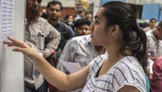 NTA NEET 2019 exam postponed in Odisha due to Cyclone Fani(Satish Bate/HT Photo)